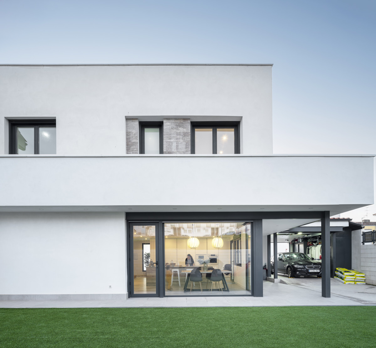VIVIENDA CASA DISEÑO MODERNA LA VERA CACERES 03
