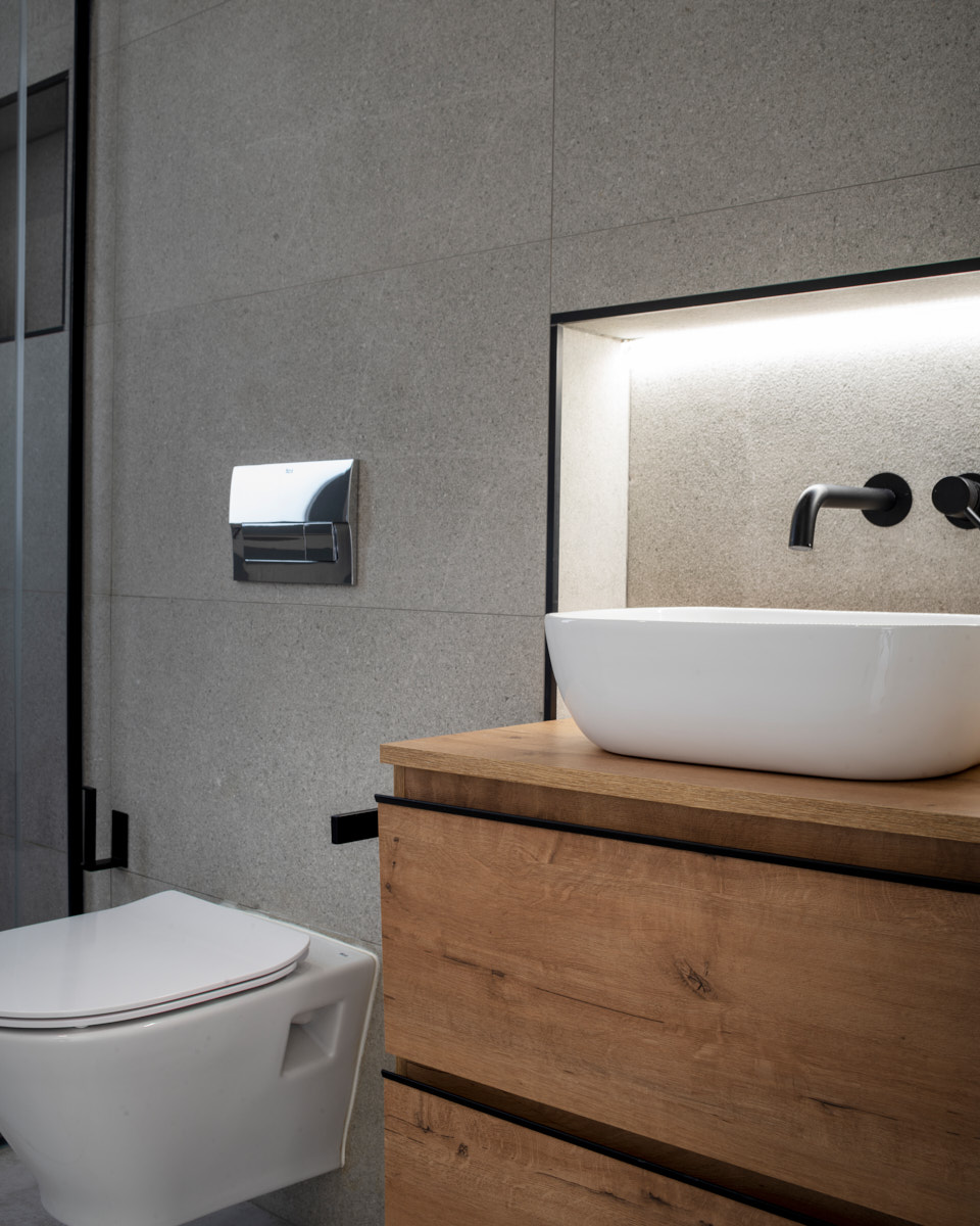 VIVIENDA CASA DISEÑO MODERNA LA VERA CACERES 22 BAÑO NUBA