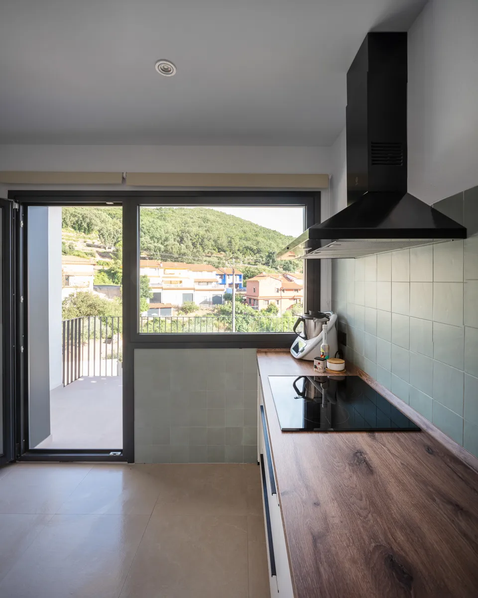 nuba-arquitectura-vivienda-vivienda-en-la-vera